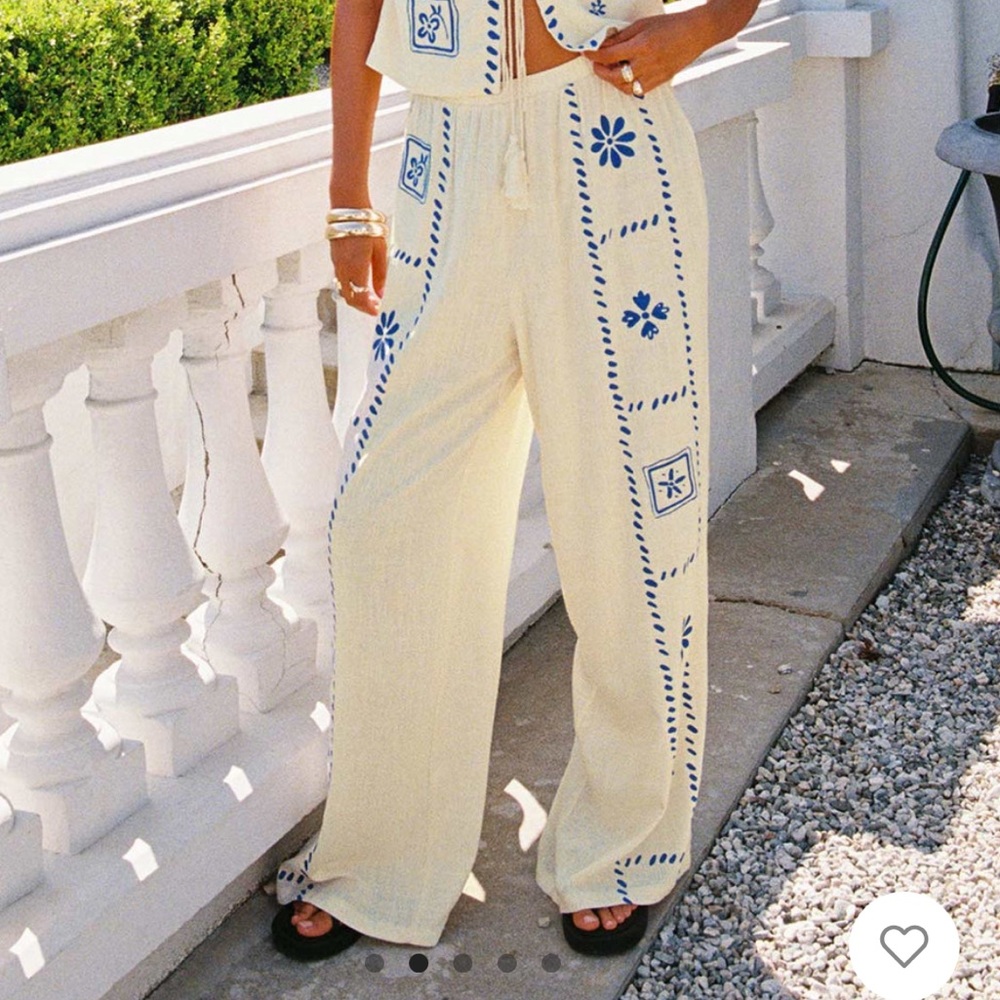 NWT GRAZIA PANTS CREAM from Princess Polly